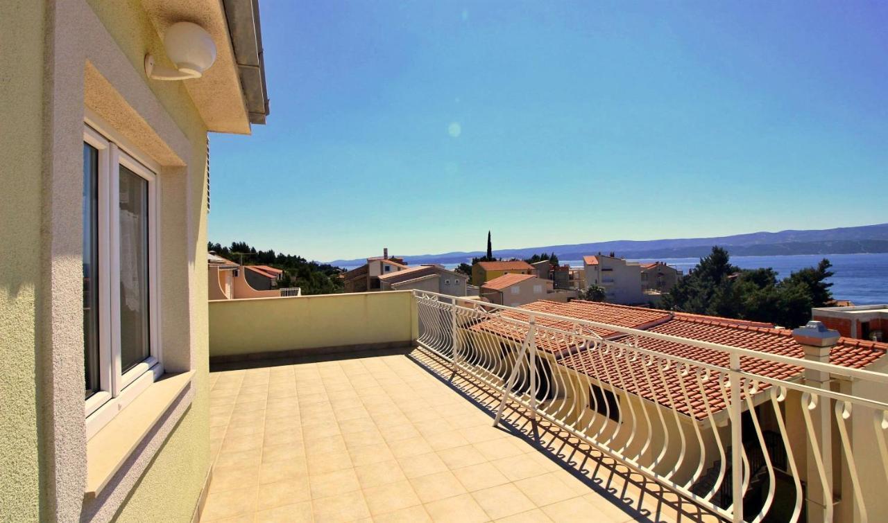 Apartments Marko Nemira Omis Luaran gambar
