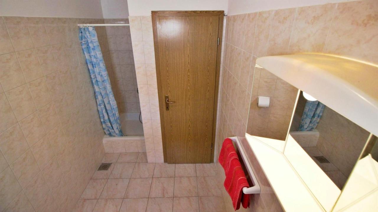 Apartments Marko Nemira Omis Luaran gambar