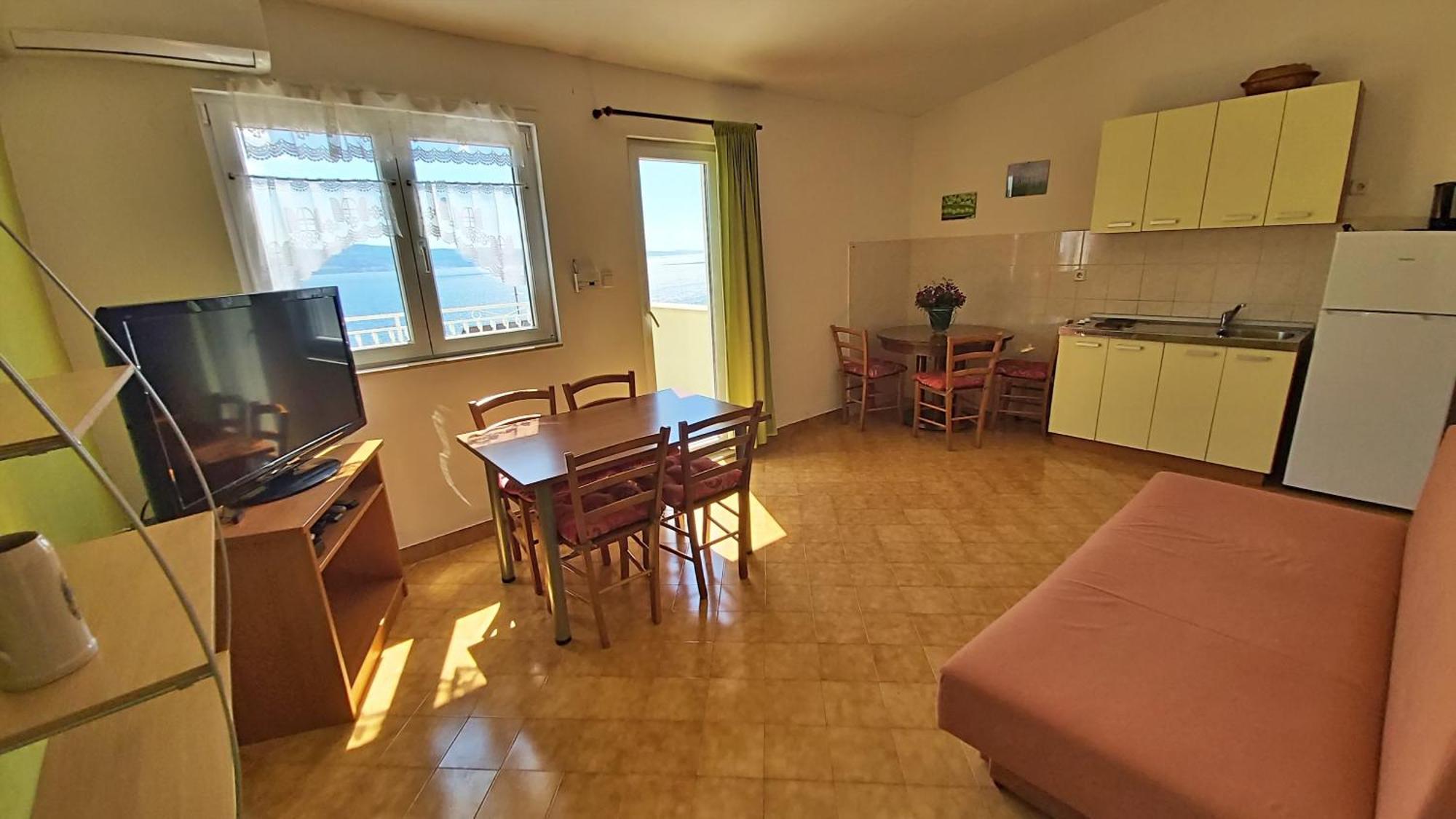 Apartments Marko Nemira Omis Bilik gambar